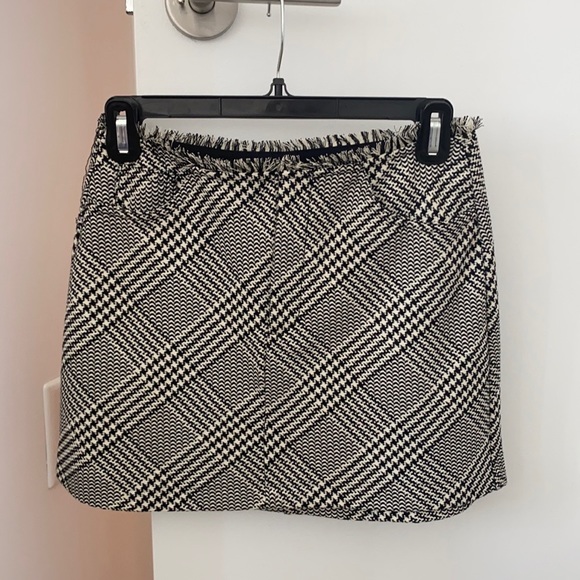 Plaid Zara skirt - Picture 1 of 3